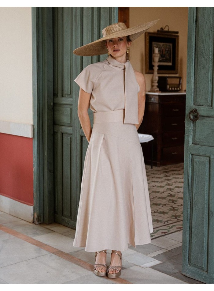 Jupe midi beige avec des planches beiges pour...