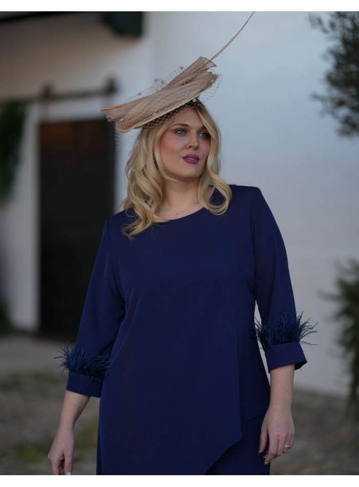 Conjunto de invitada con blusón y pantalón corte recto elegante