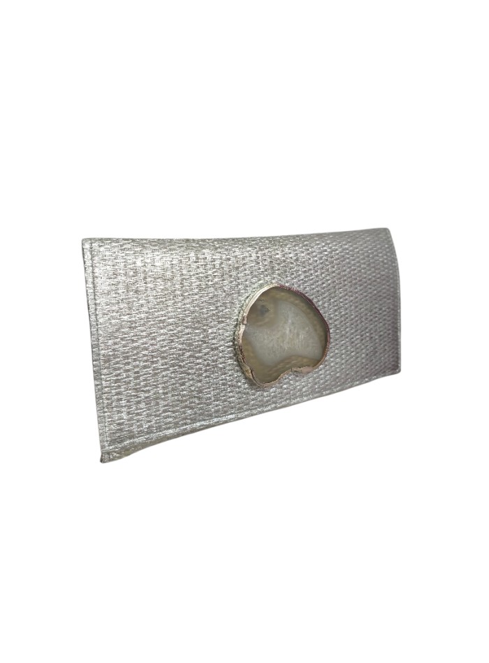 Gray jute wallet with brooch detail