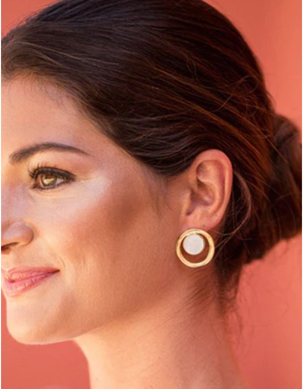 Pendientes de circunferencias con piedra interior en color blanco