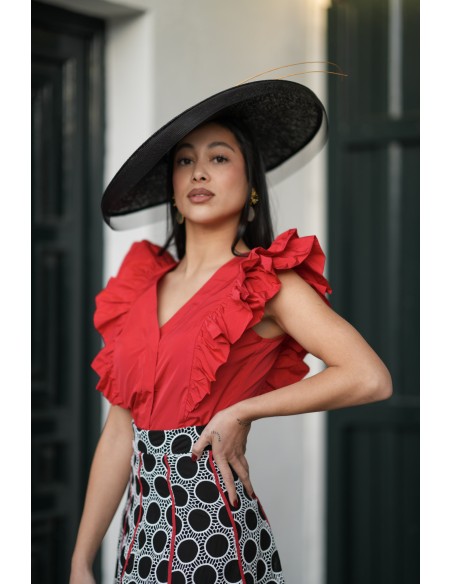 Tenue d'invité avec jupe guipure et jupe à volants