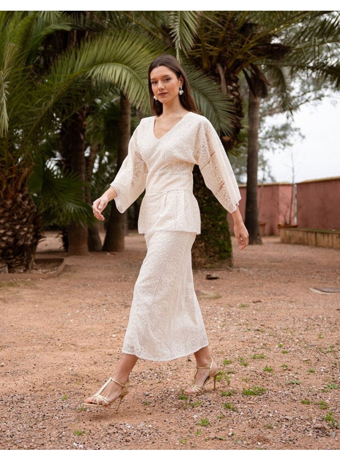 Straight cut lace midi skirt