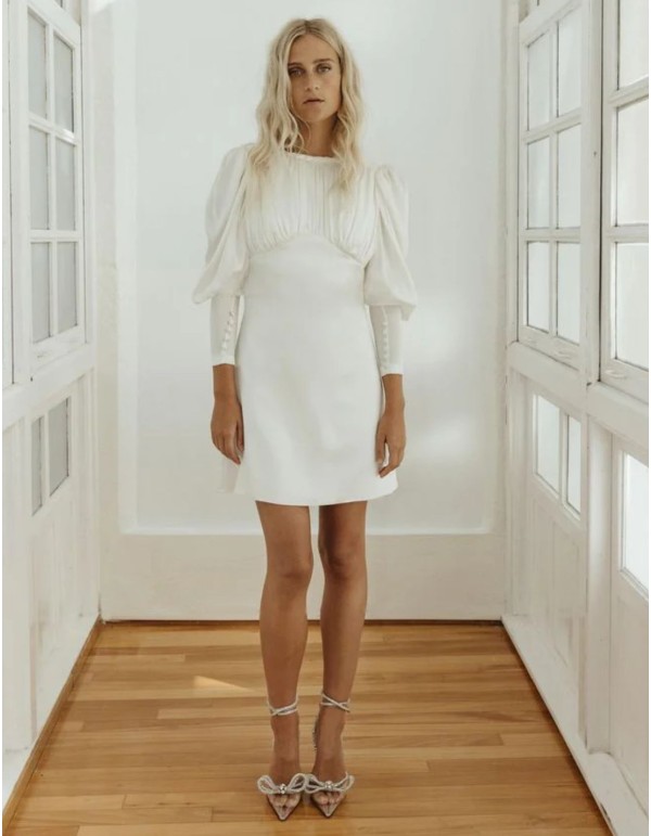 Robe de mariée courte en satin de soie