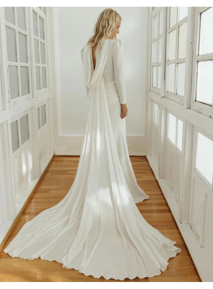 Wedding dress made of crepe and silk satin with...