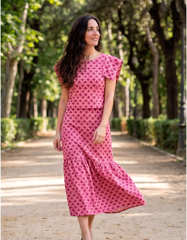 Conjunto de Invitada Estampado con Falda Midi y Manga Corta 2