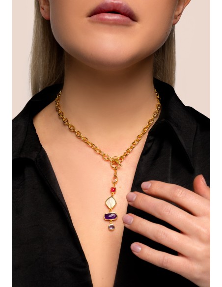 Collar de cadena dorada y piedras de color para invitada