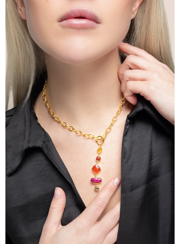 Collar con piedras de colores