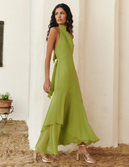 Robe midi verte avec encolure licou volantée et dos ouvert