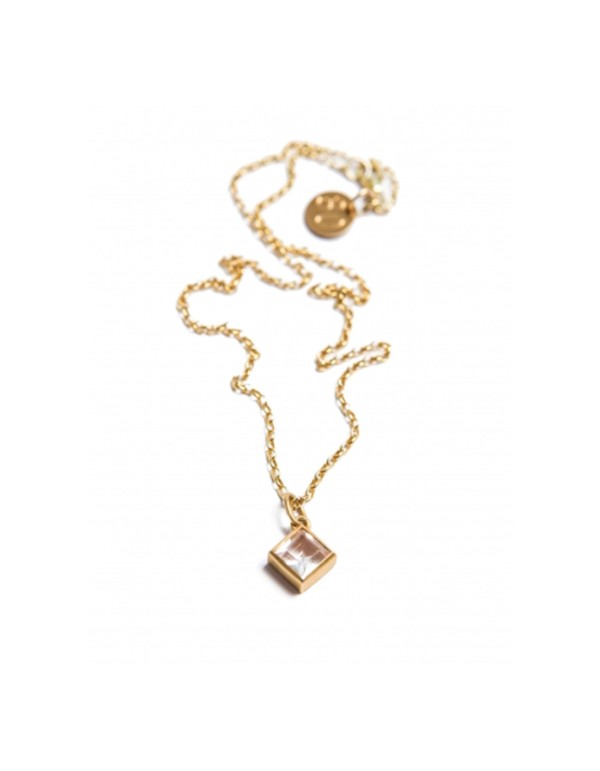 Golden pendant with faceted beryl rhombus by Eme Jewels