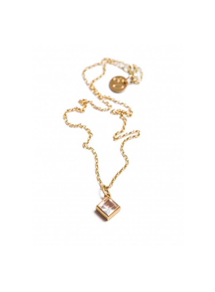 Golden pendant with faceted beryl rhombus by Eme Jewels
