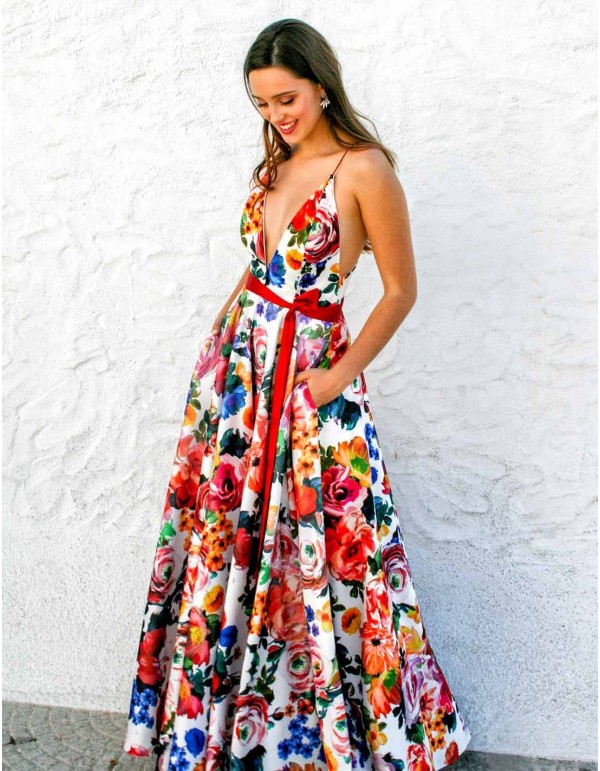 Long floral print dress with bare back