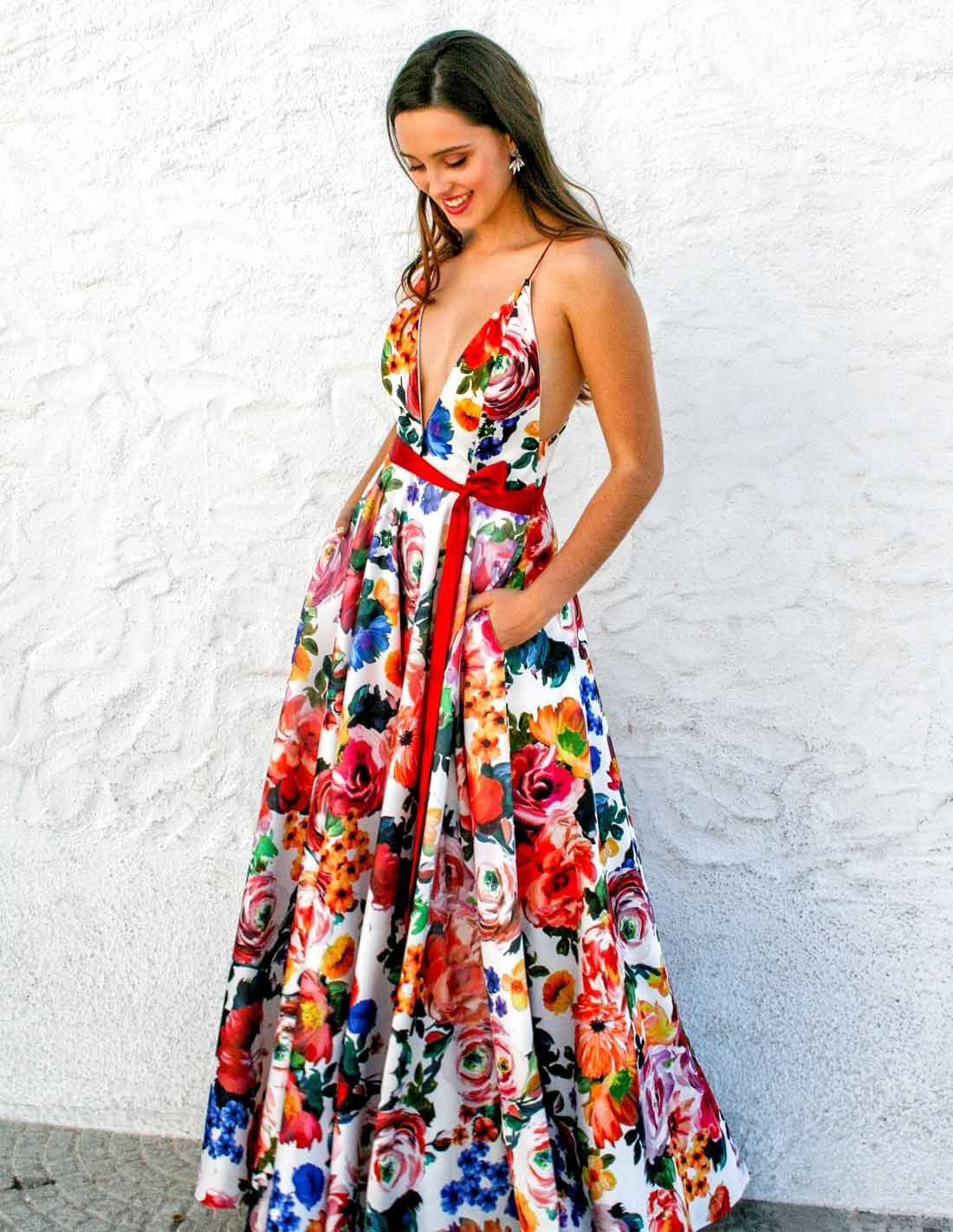 Long floral print dress with bare back | INVITADISIMA