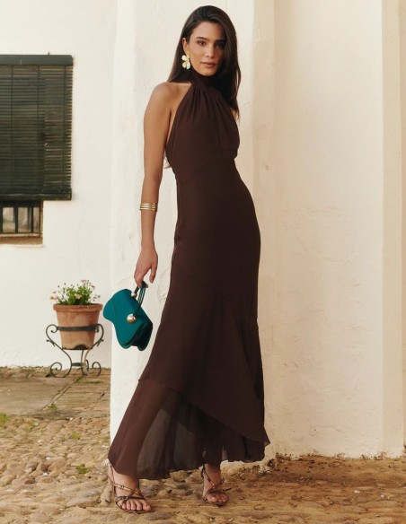 Robe midi marron avec encolure licou volantée et dos ouvert