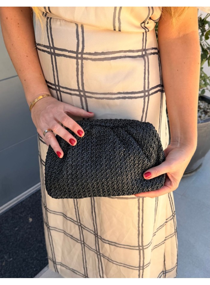 Black raffia handbag for guests