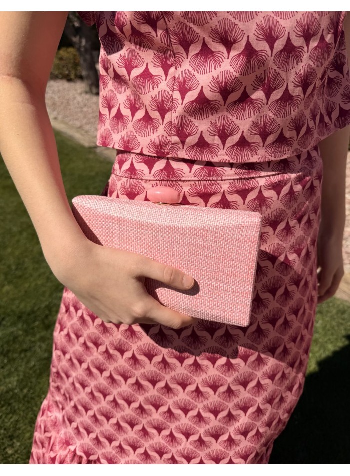 Bolso para invitada de rafia rosa