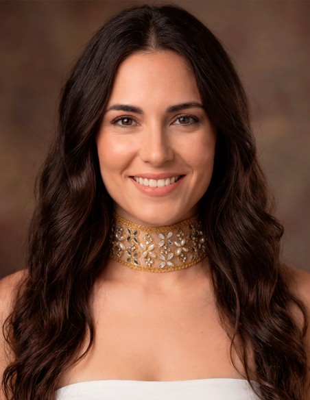 Choker dorado bordado con cristales y perlitas