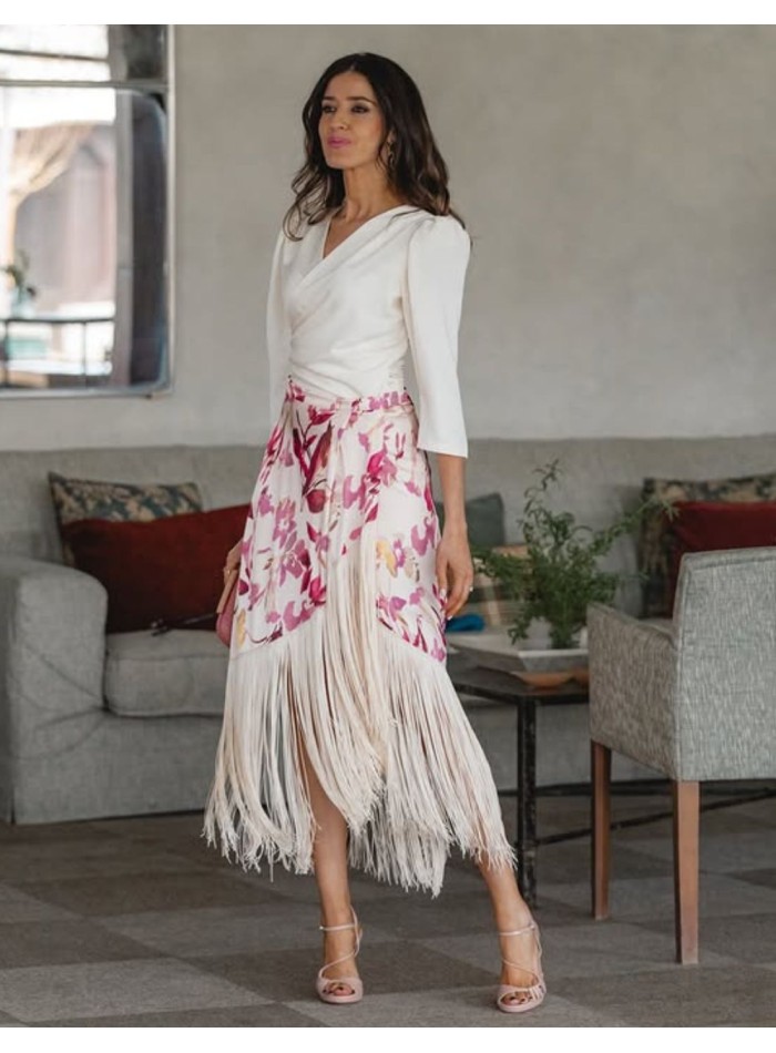 Ensemble blouse et jupe imprimées, drapées sur...