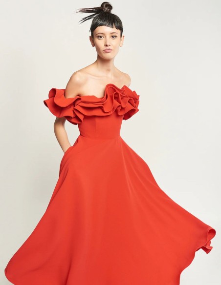 Vestido de invitada midi rojo
