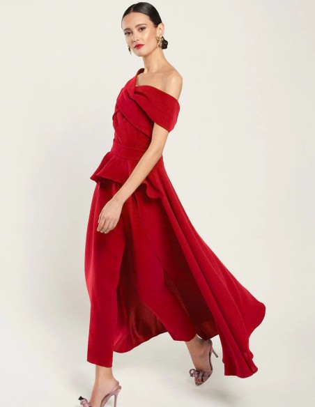 Ensemble deux pièces avec haut et pantalon avec surjupe