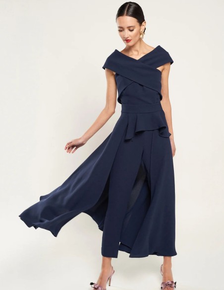 Set of top with multiposition straps and skinny jeans with overskirt