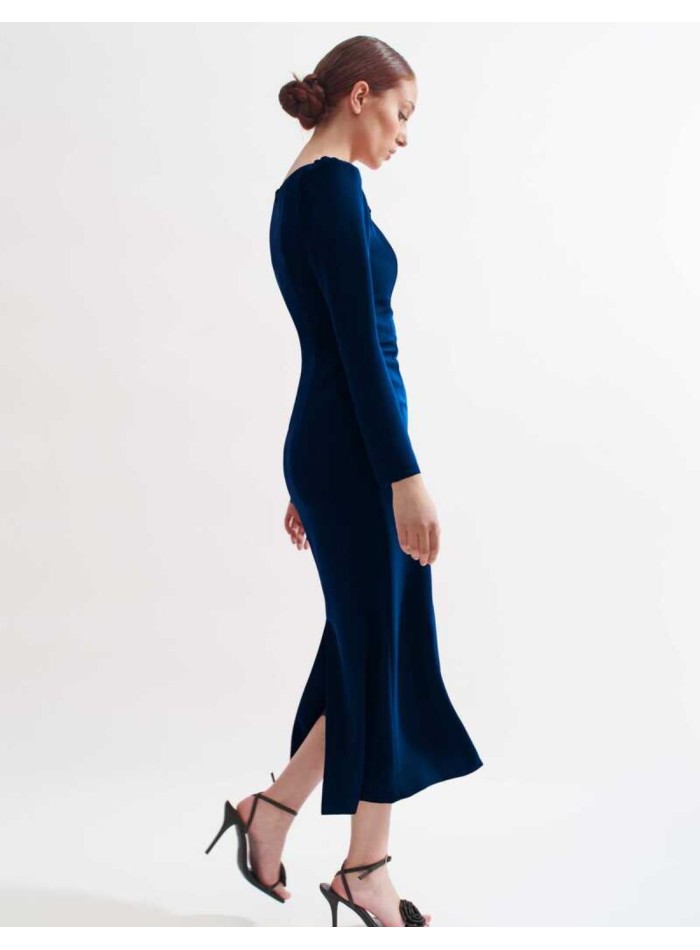 Pencil style midi dress with semicircular neckline