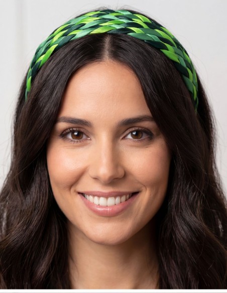 Bandeau en satin tressé dans les tons verts