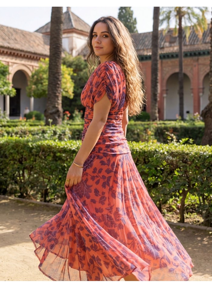 Vestido midi con falda de vuelo y drapeado en la cintura