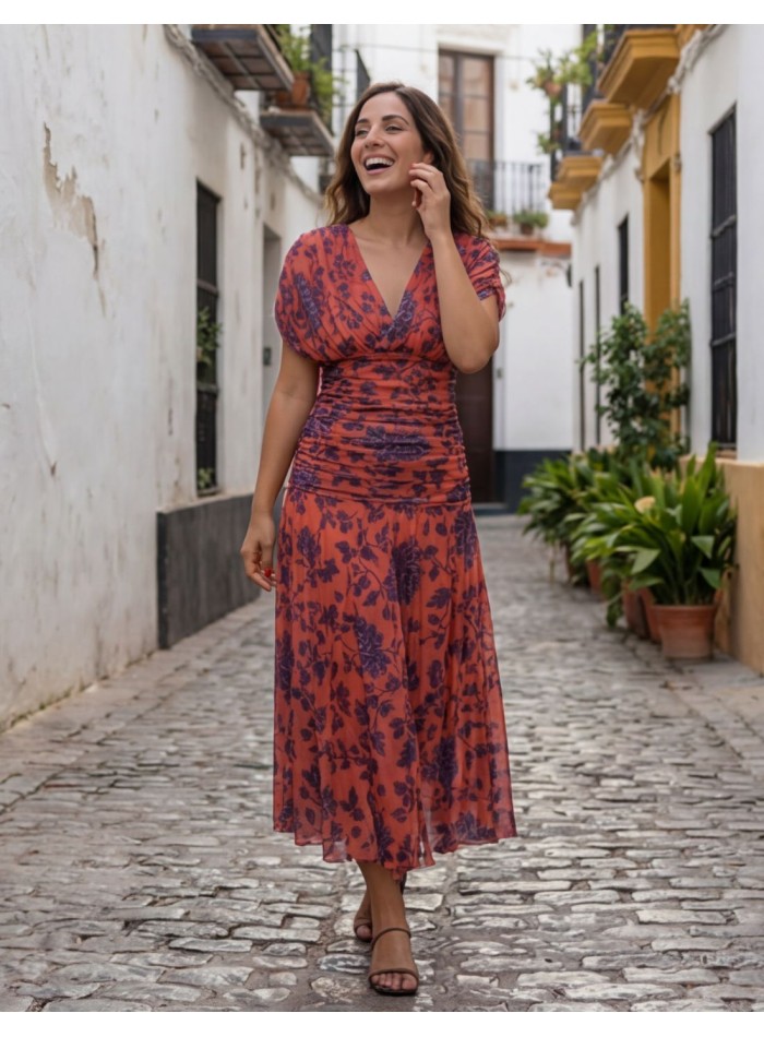 Robe midi avec une jupe flottante et drapée à...