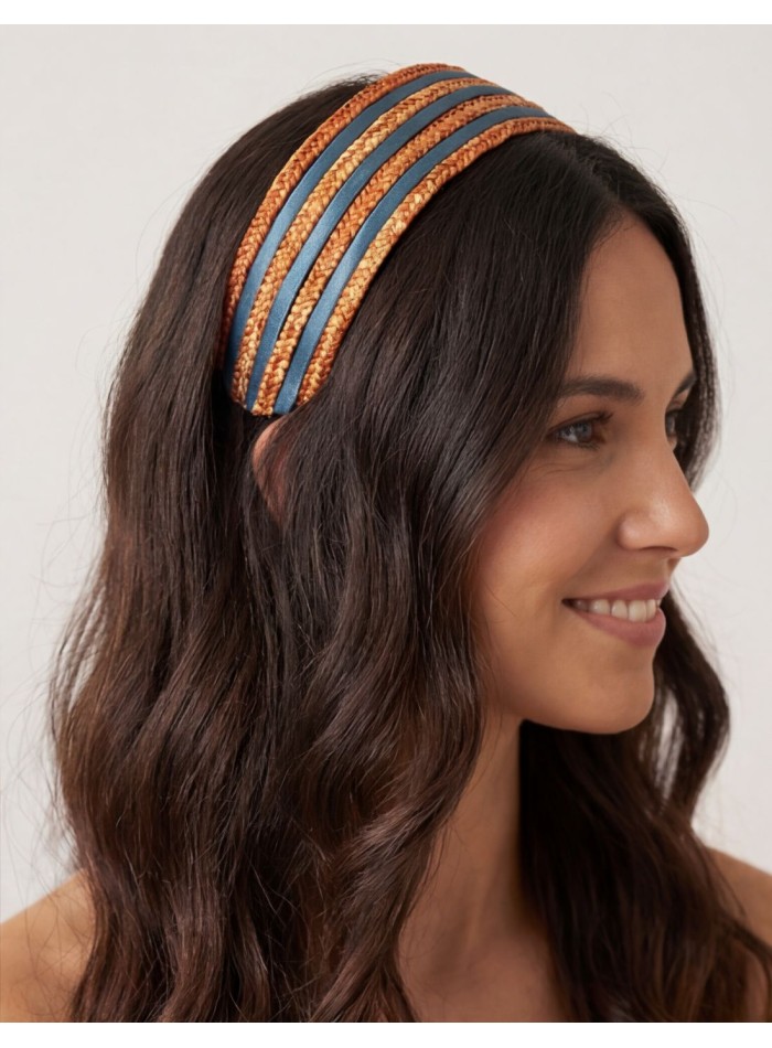 Diadema en paja teñido de naranja y raso azul