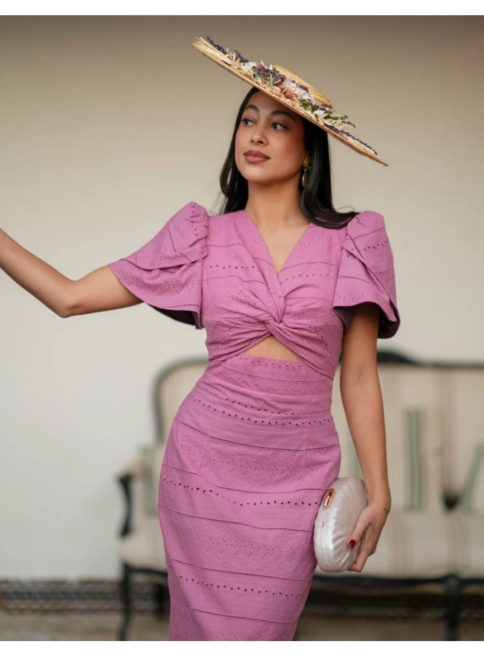 Midi dress with puffed sleeves and knot on the...