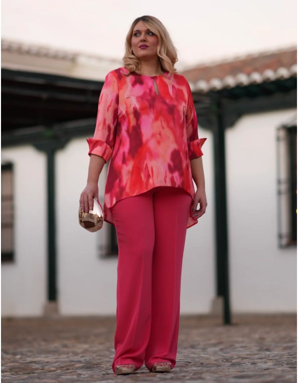 Two-piece set with printed jacket and straight pants