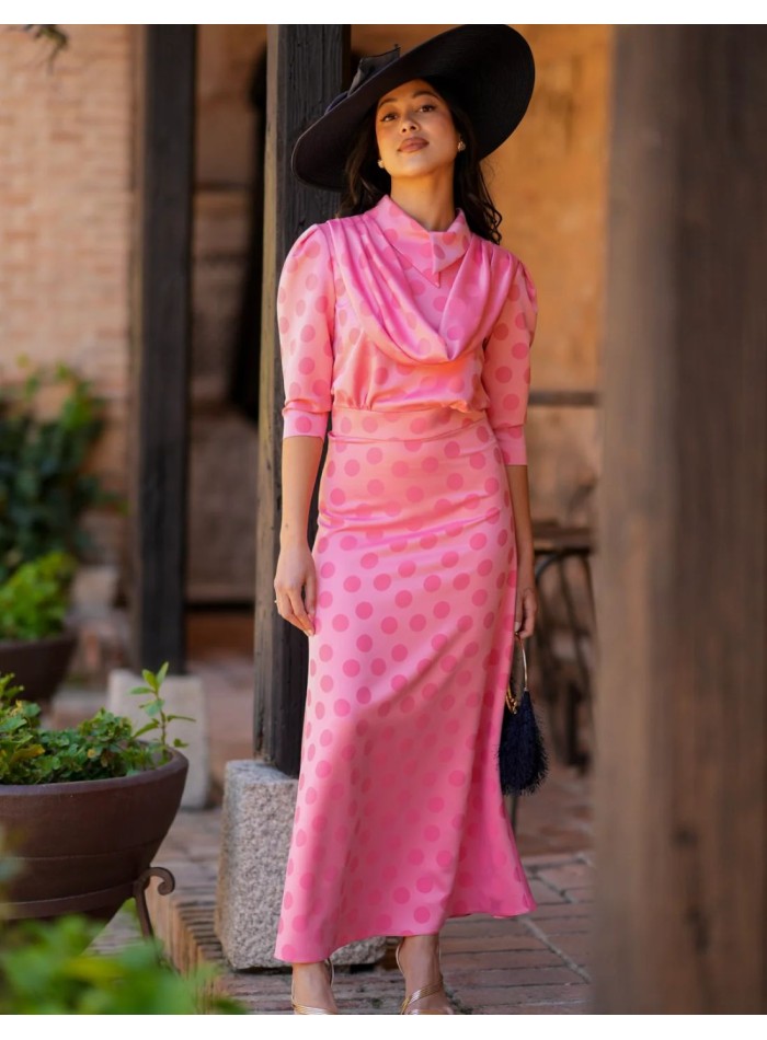 Vestido midi satinado de lunares