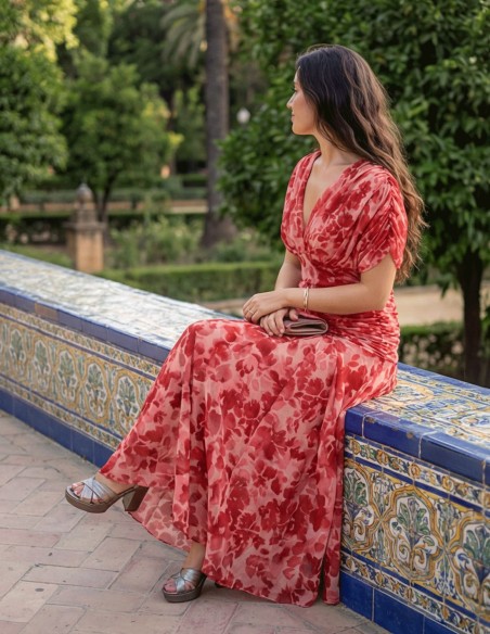 Midi dress with floral print and draped at the waist