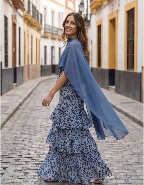 Capa de gasa azul para invitada 2