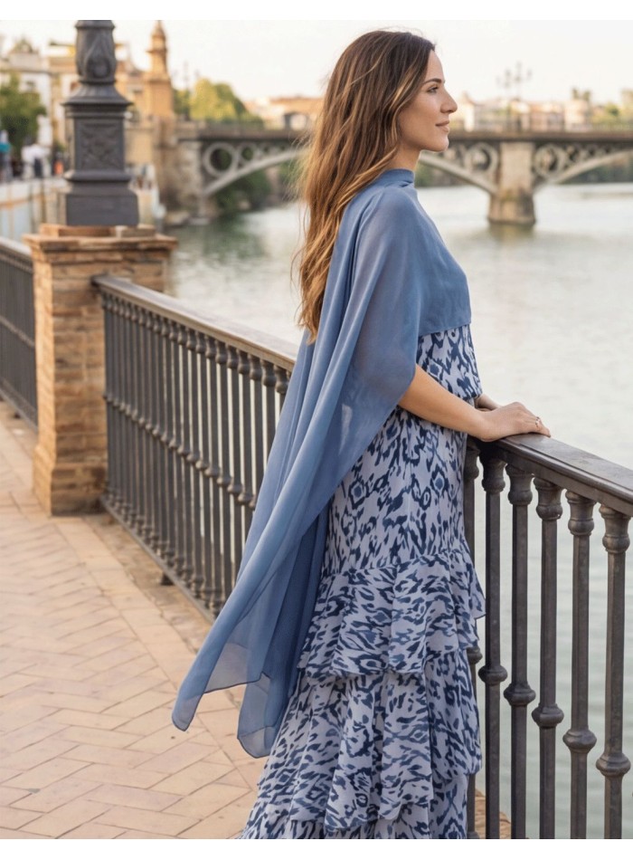 Capa de gasa azul para invitada