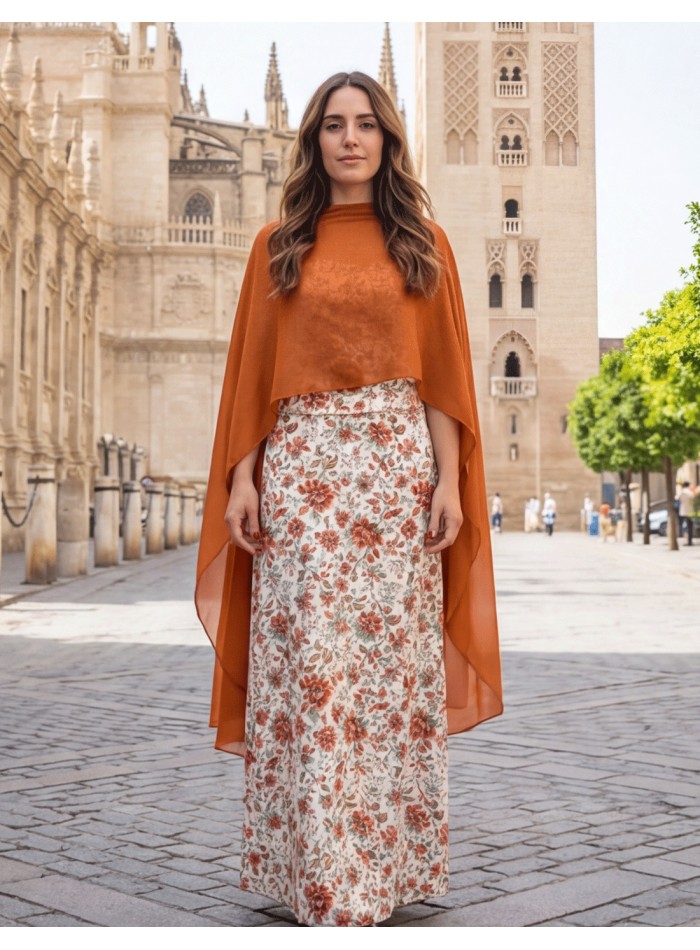 Short chiffon cape with square design in russet...