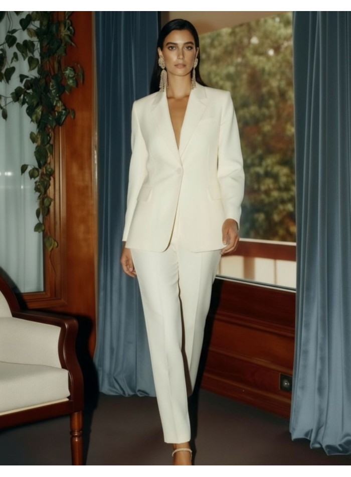 Oversized blazer in white pearl structured fabric