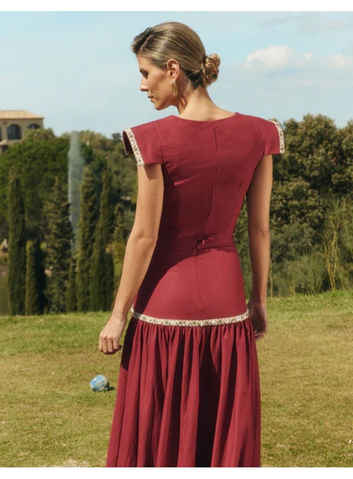 Top crop en cerise avec encolure en V et...