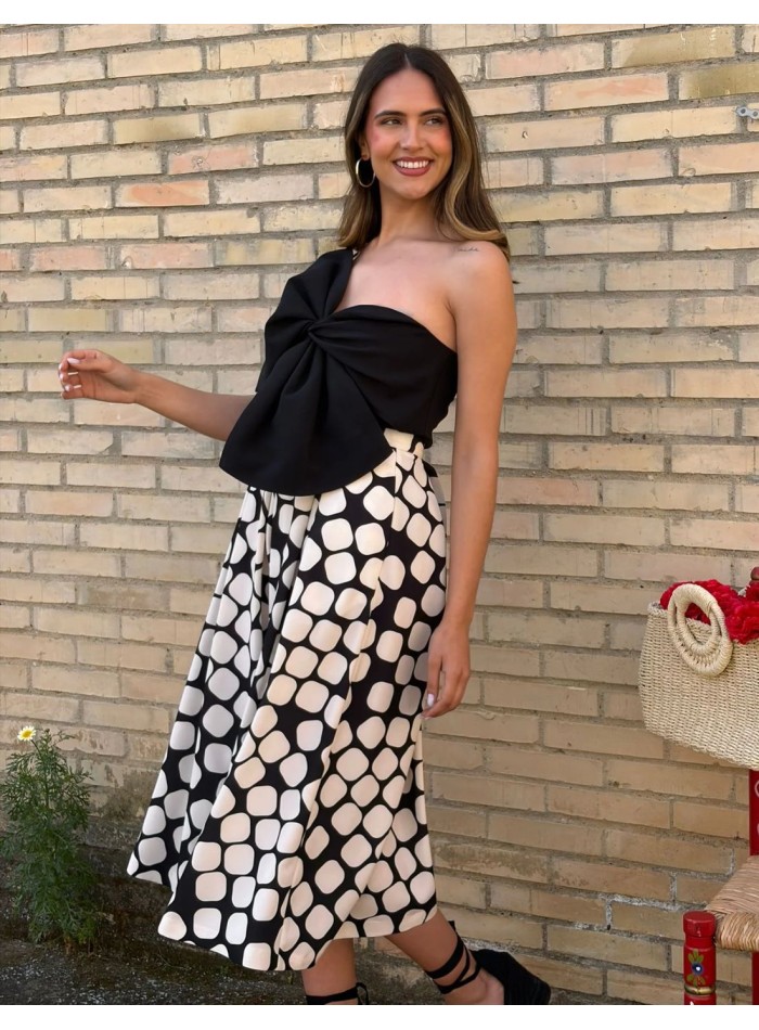 Placket midi skirt with polka dot print