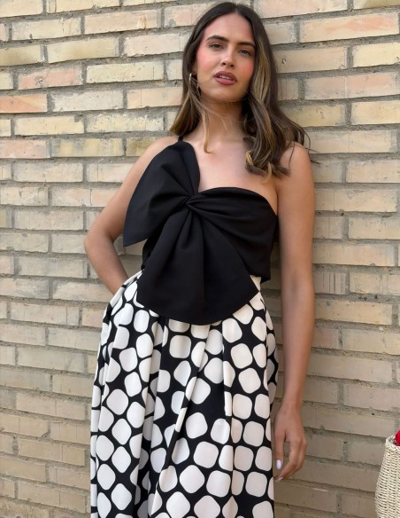 Falda midi de tablas con estampado de lunares