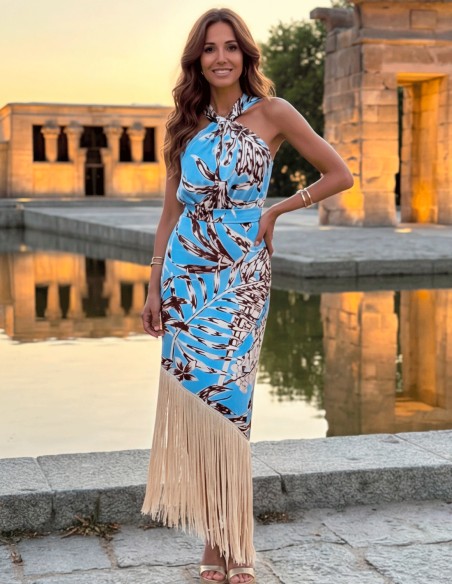 Vestido halter estampado con flecos en tonos azules para invitada