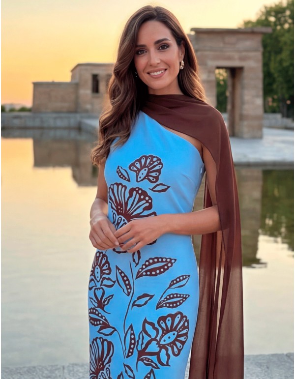 Robe midi bleue avec imprimé floral marron et châle pour l'invitée 2