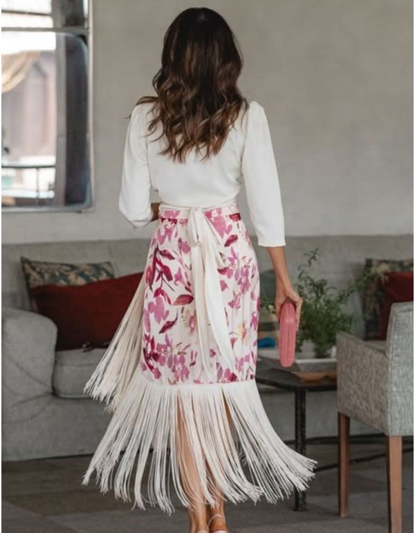 Jupe beige à franges et imprimé rose 2