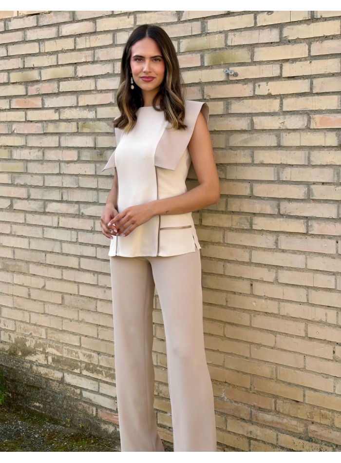 Conjunto de dos piezas con caída fluida para eventos