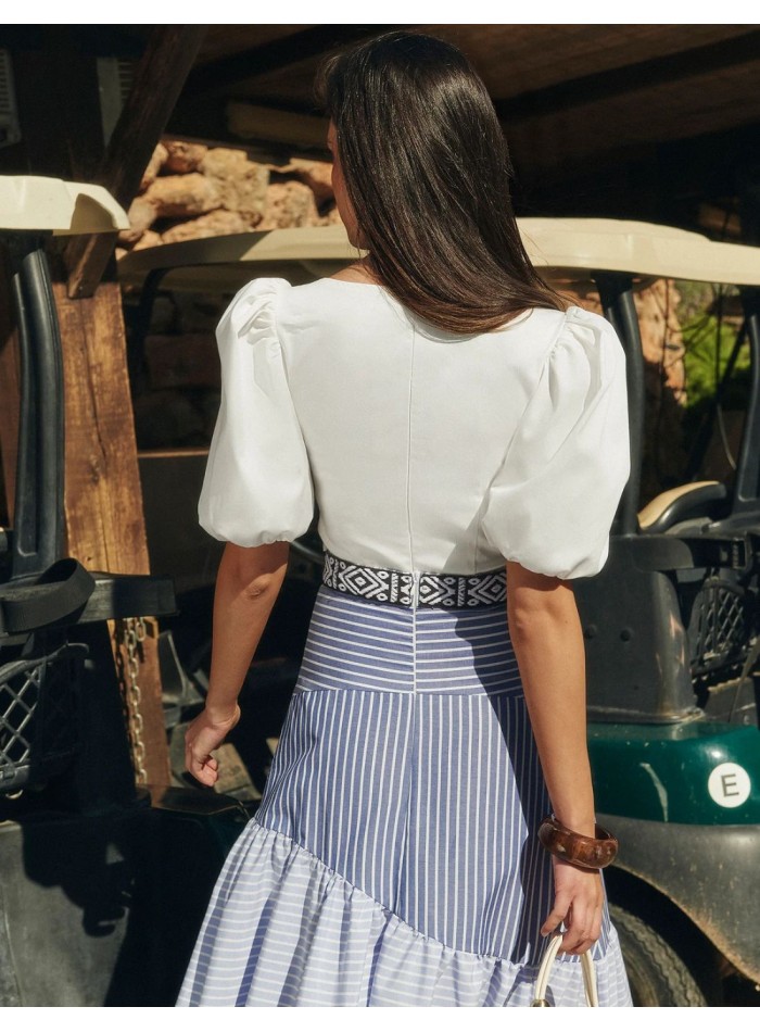 Maxi skirt with cascade of ruffles and print