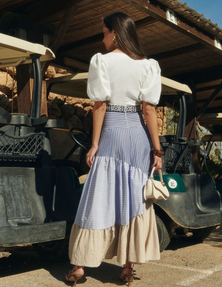 Falda maxi con cascada de volantes y estampado