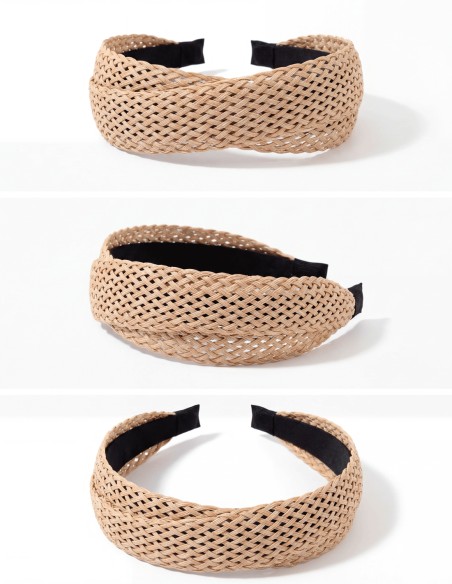 Una diadema versátil, atemporal y con carácter, diseñada para quienes buscan detalles únicos con acabado artesanal.