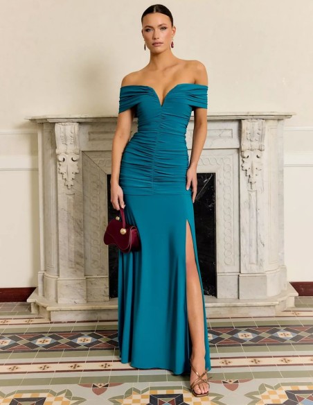 Vestido largo con silueta sirena y falda fluida en turquesa