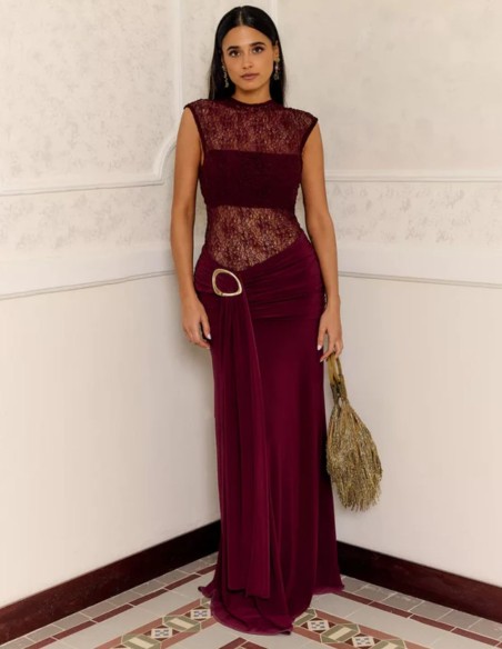 Vestido largo con silueta ceñida y combinación de tejidos