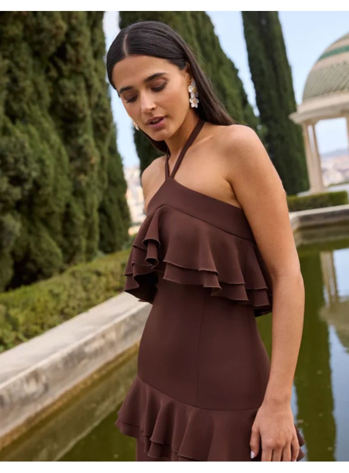 Vestido largo marrón con escote halter